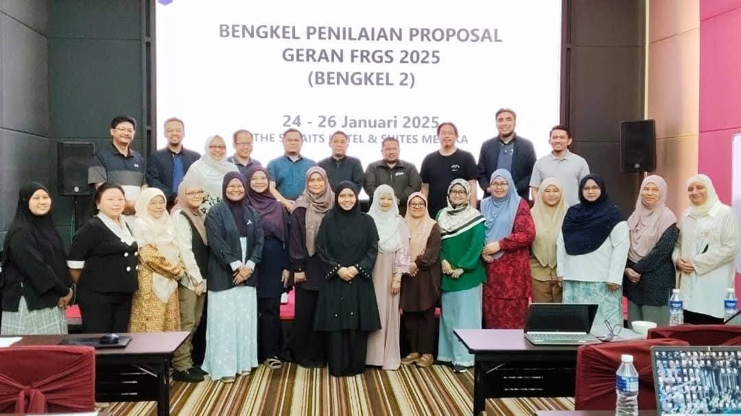 Group photo, FRGS 2025 proposal workshop