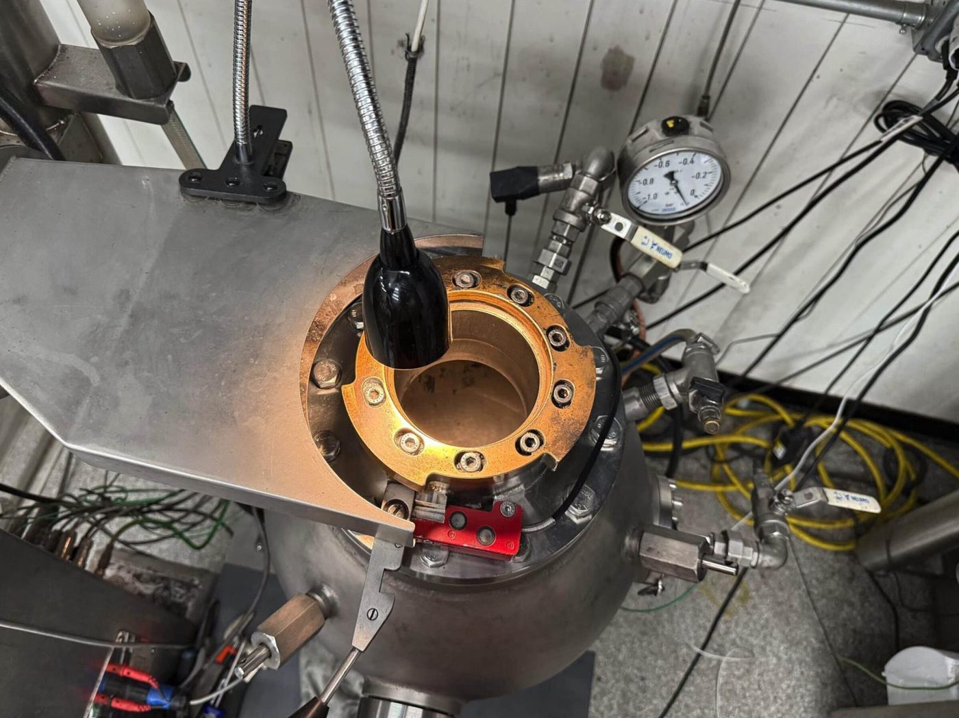Gexcon dust explosion test vessel, CAPS, Universiti Teknologi PETRONAS